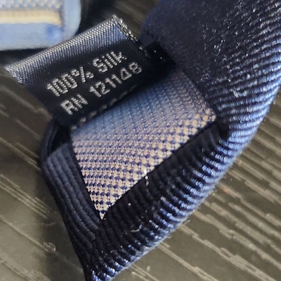 TOMMY HILFIGER Necktie Black Blue Grey White Striped Classic Silk‎ Business - Picture 8 of 8